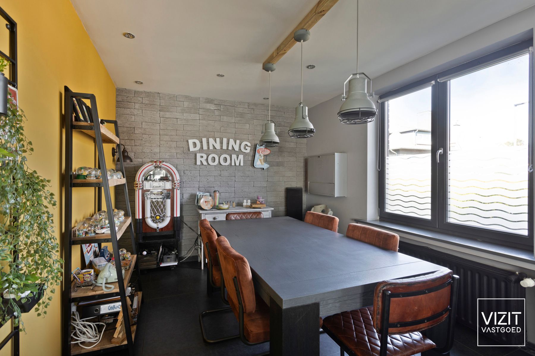 Uitstekend gelegen villa met 4 slaapkamers foto 5