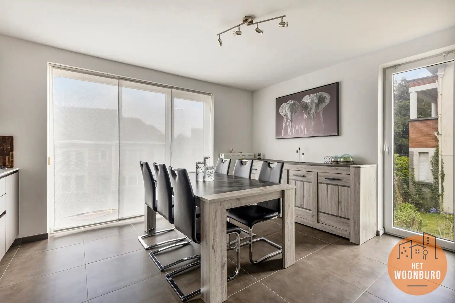 Triplex appartement met garage foto 8