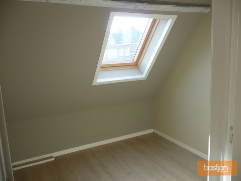Woning met 2 slaapkamers en terras. foto 8