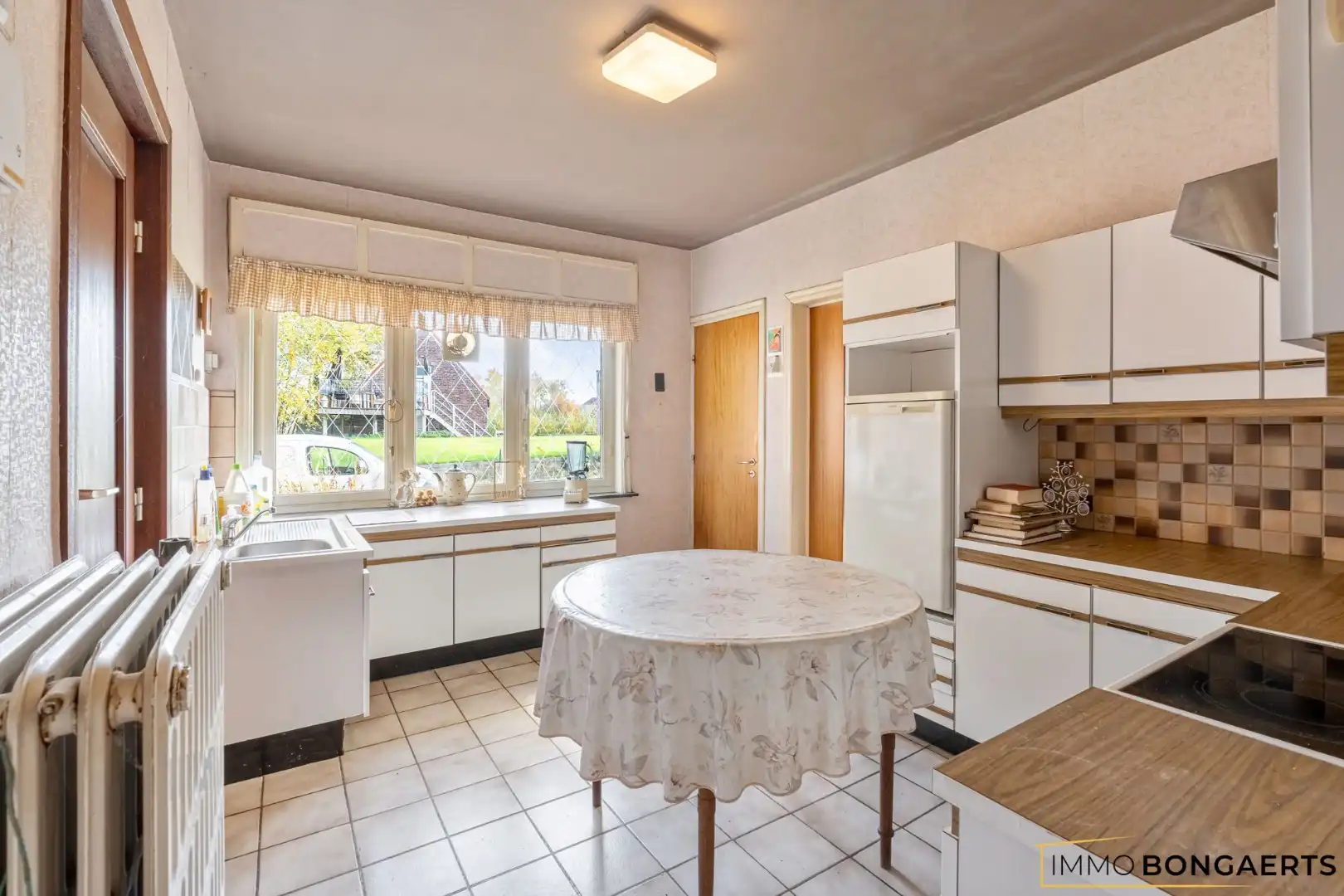 Rustig gelegen woning op een uitzonderlijk perceel foto 9
