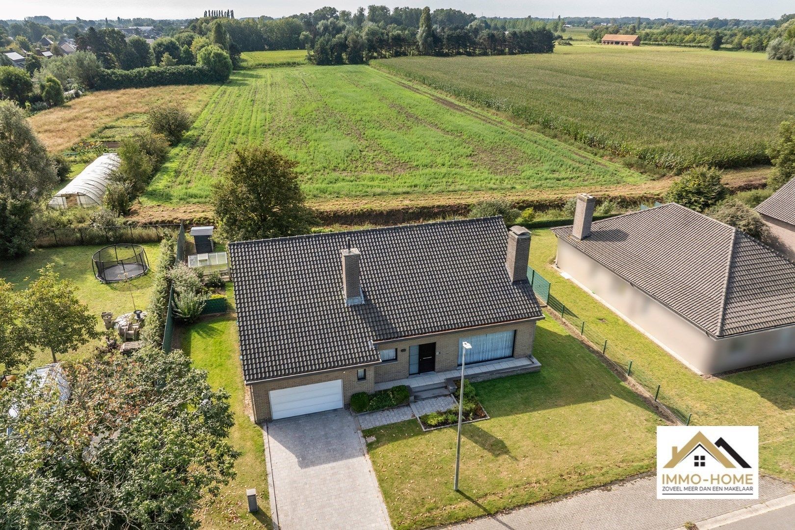 Vrijstaande woning met open uitzicht op topligging in Lochristi  foto 2