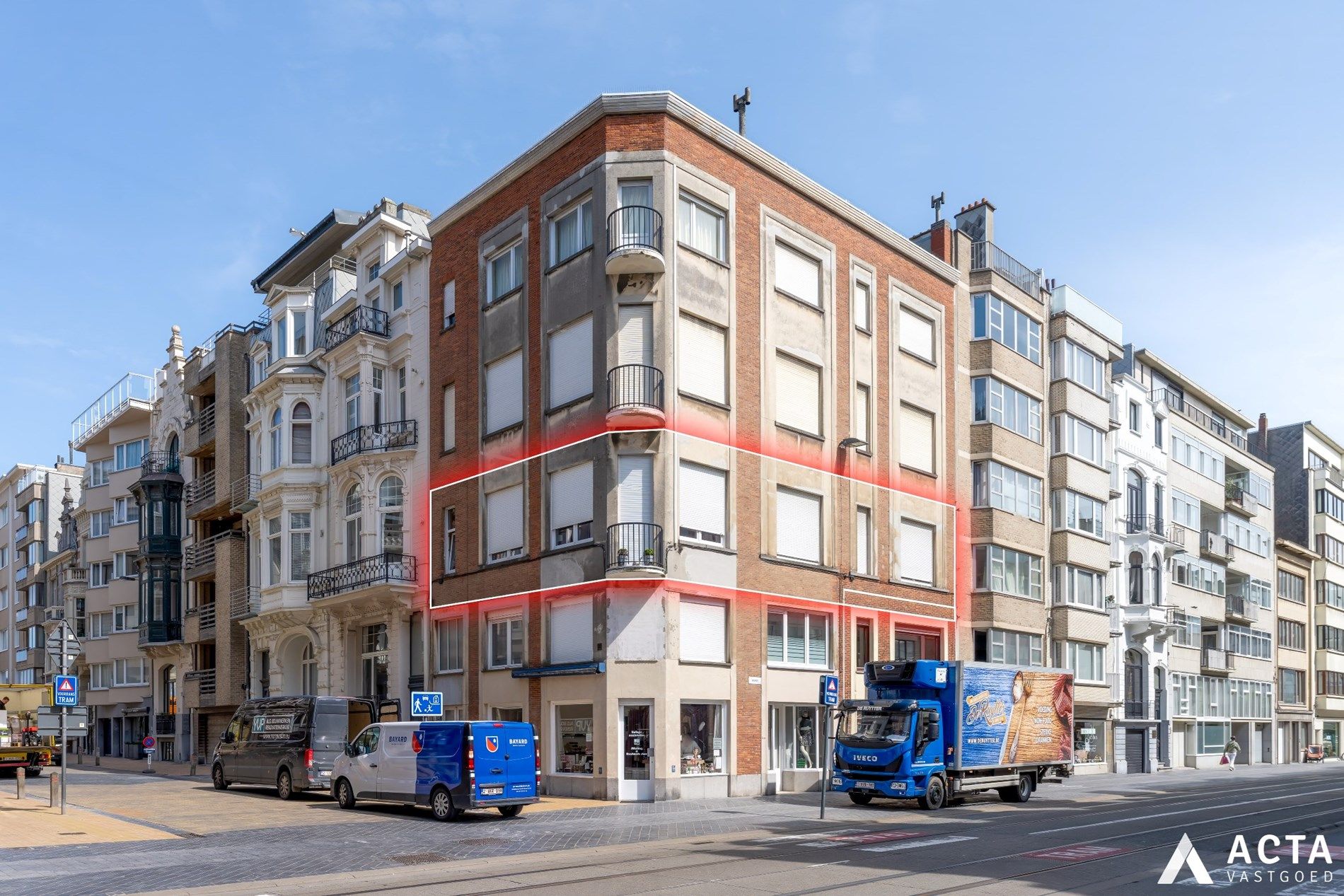 Centraal gelegen appartement met drie slaapkamers nabij Albert I Promenade foto {{pictureIndex}}