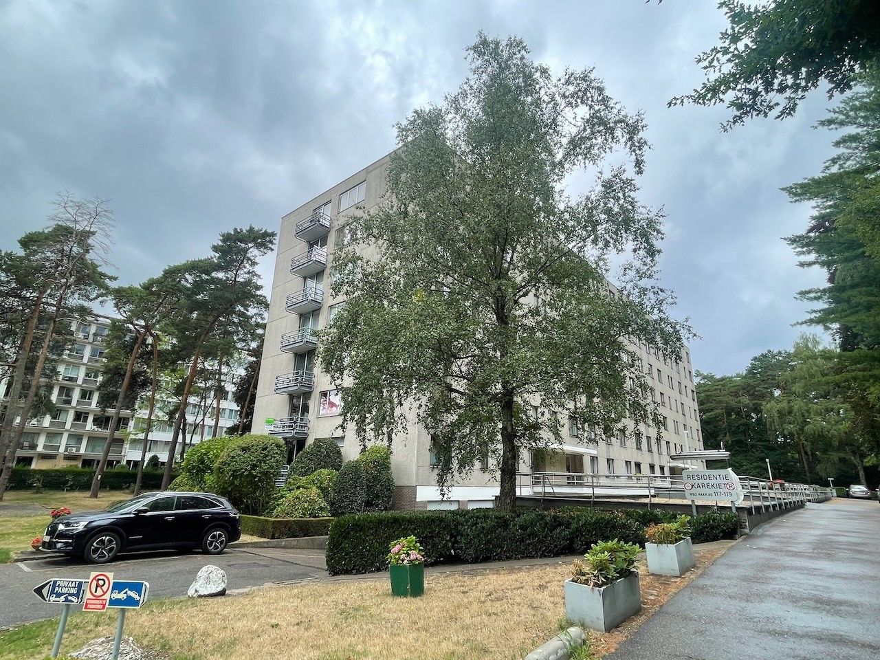 Genk, Weg naar As 119 bus 81: Instapklaar appartement met 3 slaapkamers, 2 terrassen (ZW & NW) in residentie Karekiet. foto 3