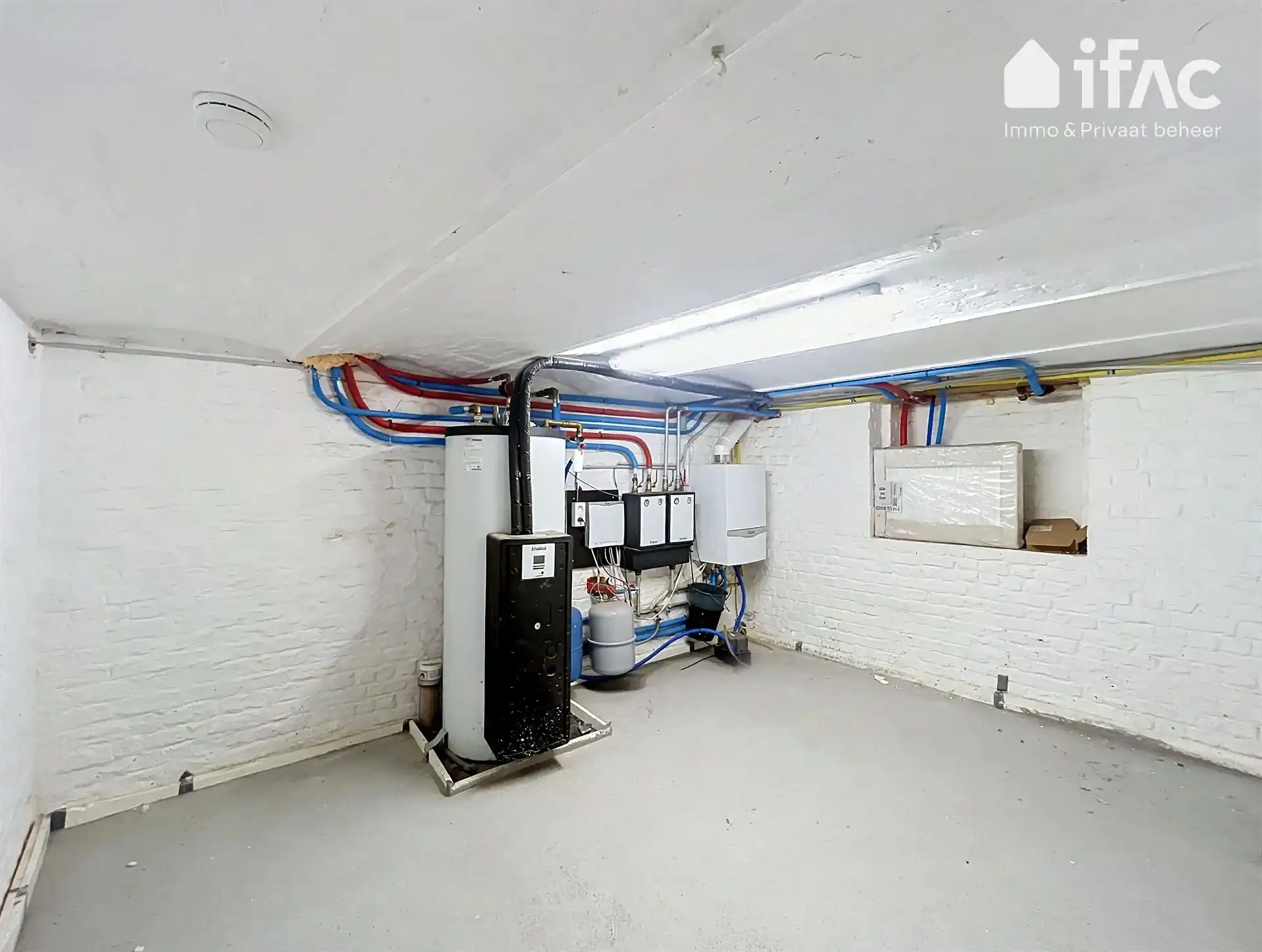Rustig gelegen woning met 4 slaapkamers en 2 badkamers foto 29
