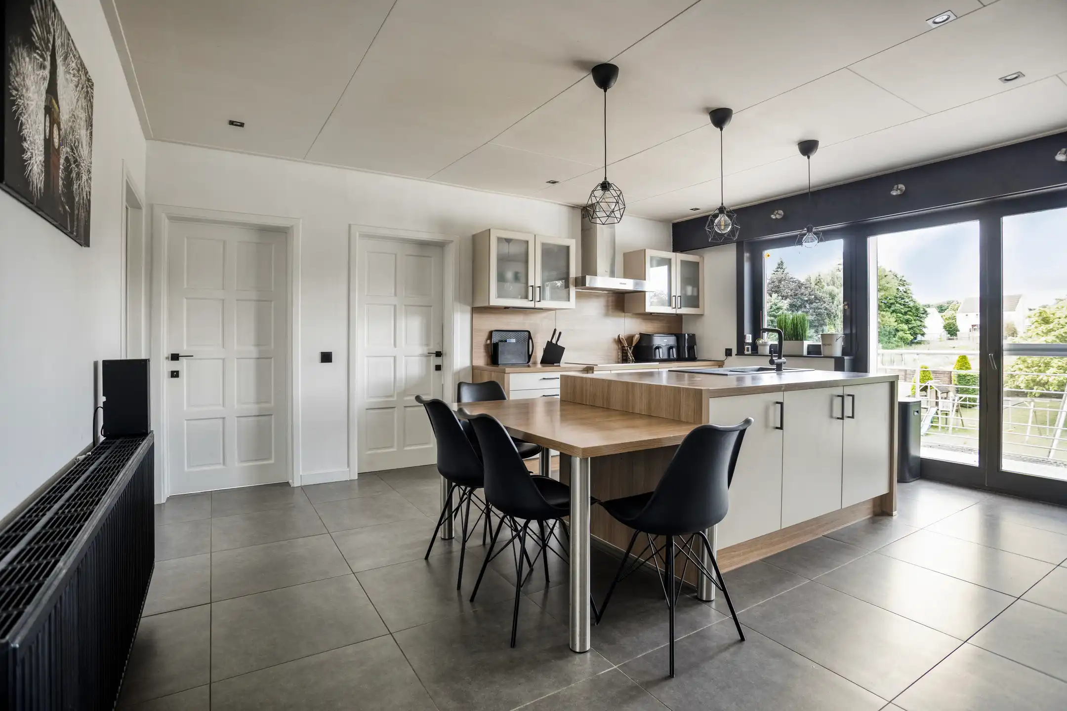 Zeer ruim appartement (166m2) met 2 slaapkamers foto 10