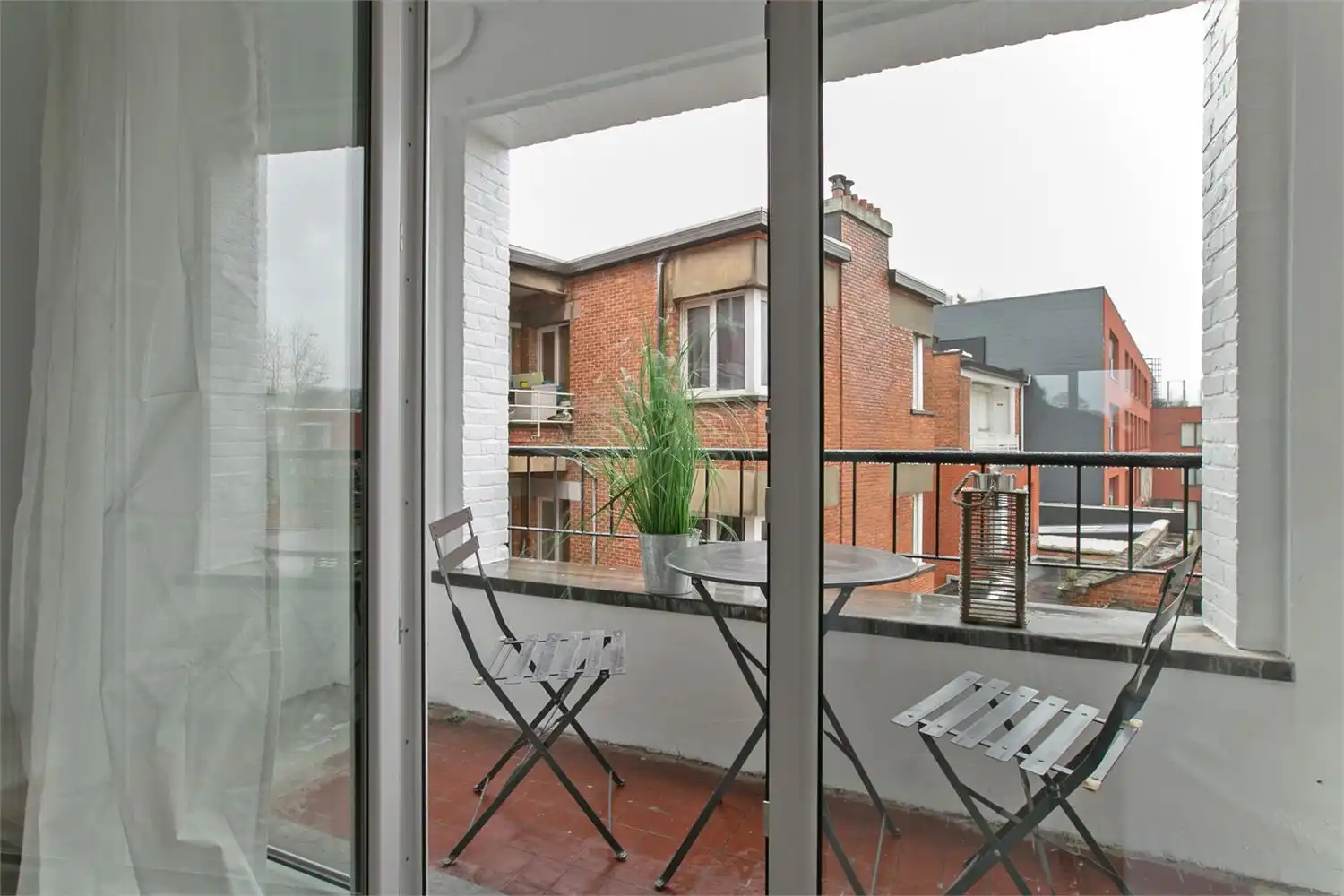 Recent vernieuwd appartement met 2 slk foto 12