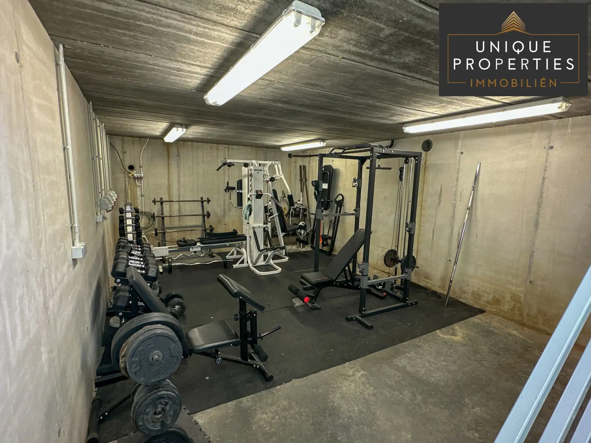 Villa te koop foto 30