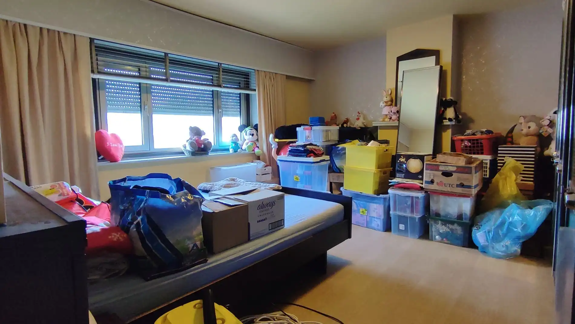 Sint Kruis: Ruime stadswoning in rustige straat foto 7