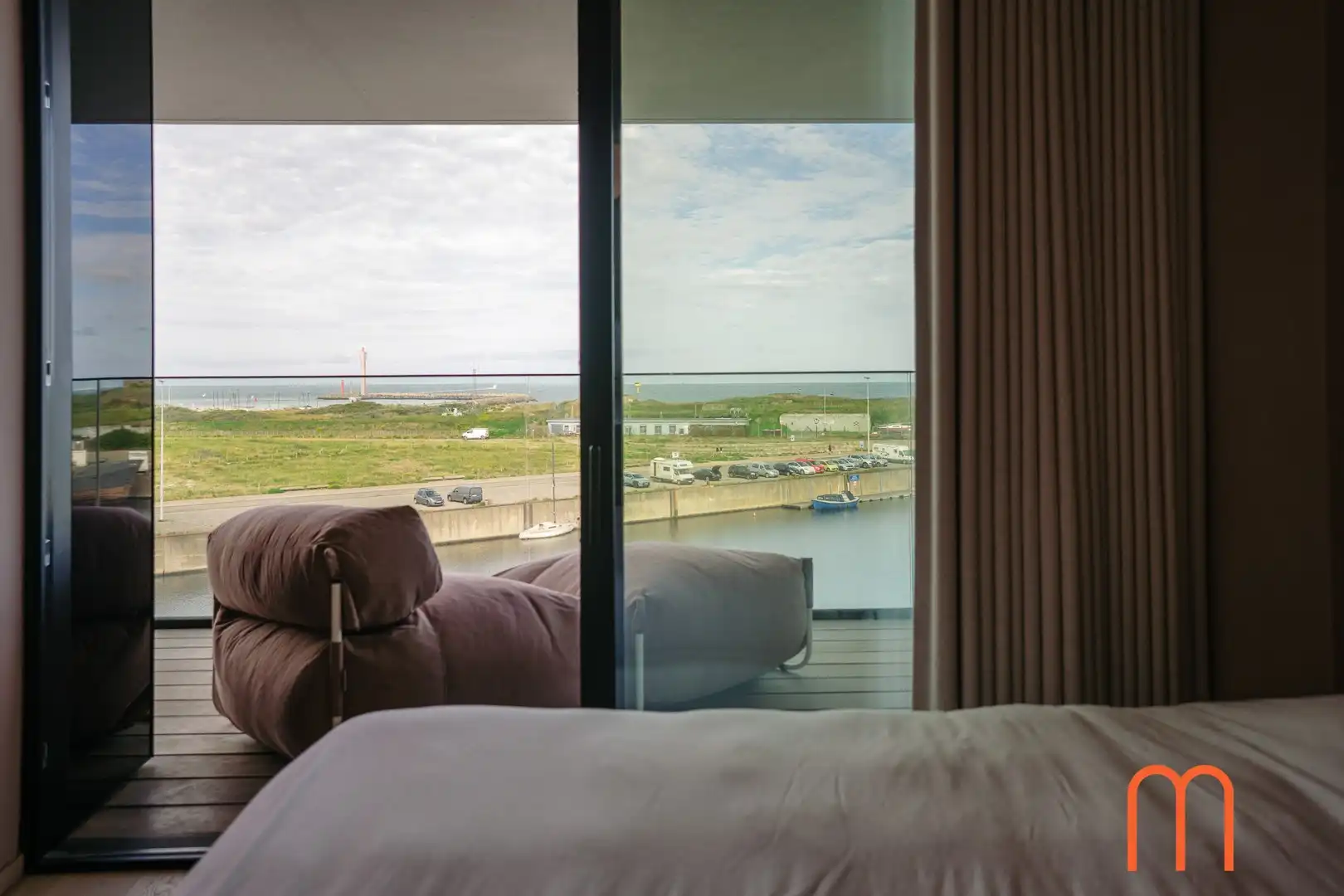 Gemeubeld appartement met uniek zeezicht en ruim terras in Residentie Trinity – Oosteroever Oostende foto 19