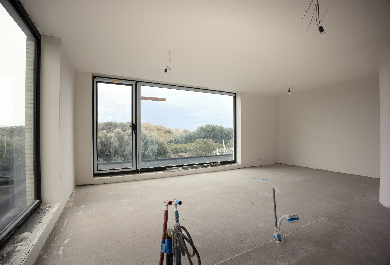 Nieuwbouw appartement met ruim zonneterras gelegen in "Residentie Dunique" te Bredene - duinen! foto 12