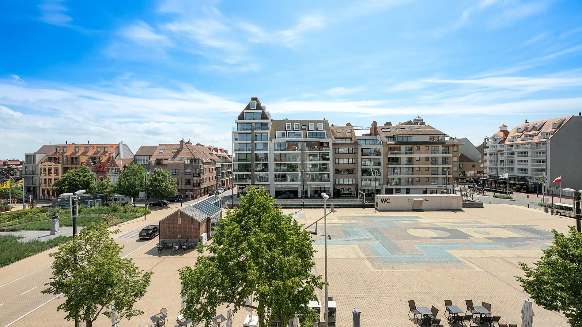 Appartement met 2 slpks. in centrum Knokke foto 10
