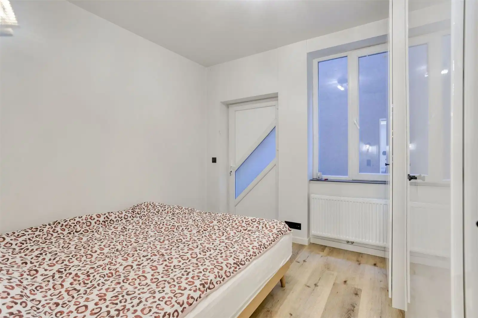 Gerenoveerd appartementsblok met 3 appartementen  foto 7