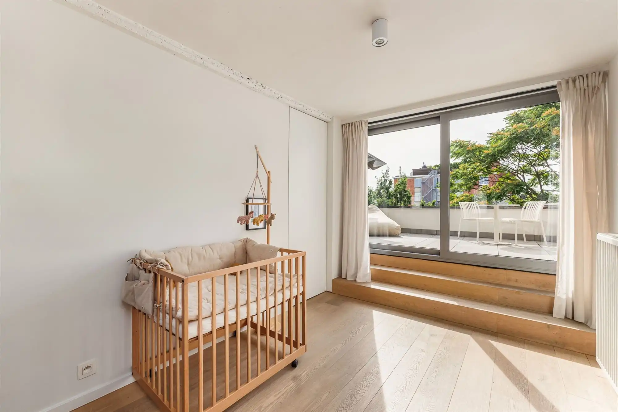 Triplex app. met 3 à 4 slpkmrs. en ruim terras foto 13