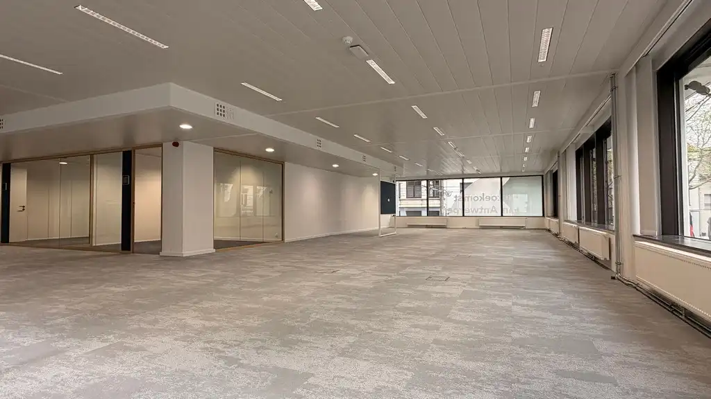 Kantoor met faciliteiten te huur in The Beacon Antwerpen foto 8