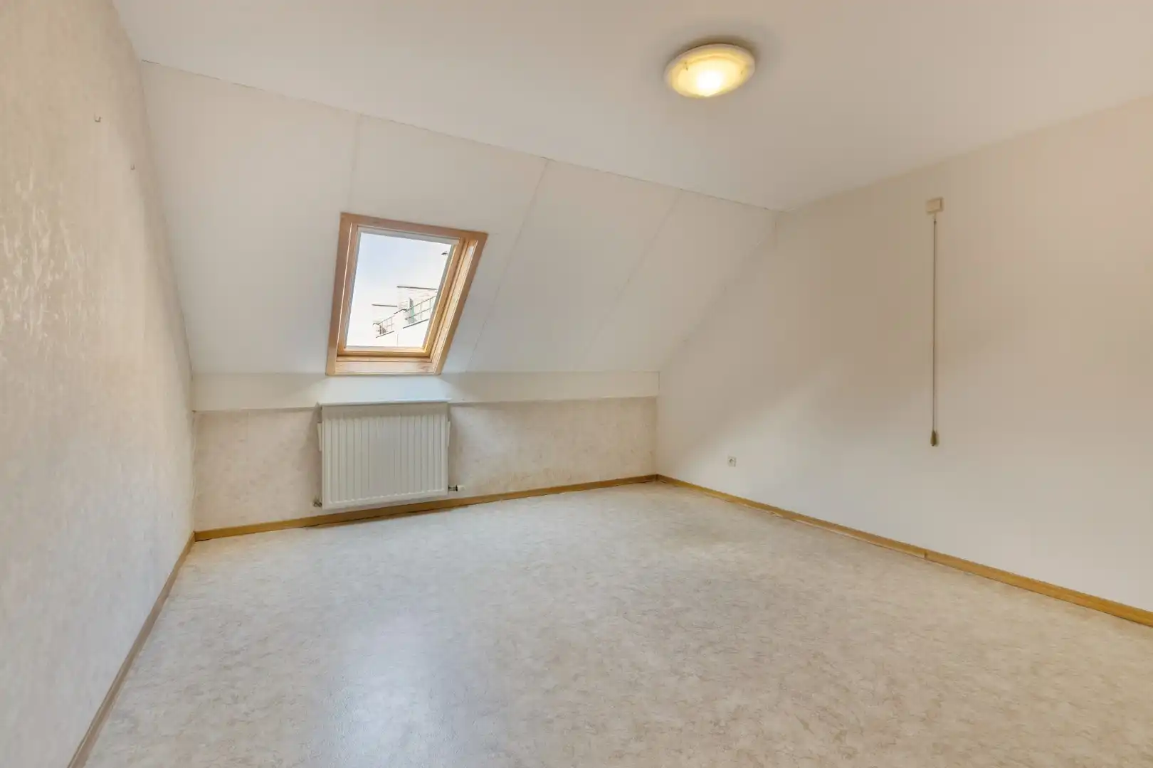 Centraal gelegen appartement met 3 slaapkamers en ruime garage !  foto 15