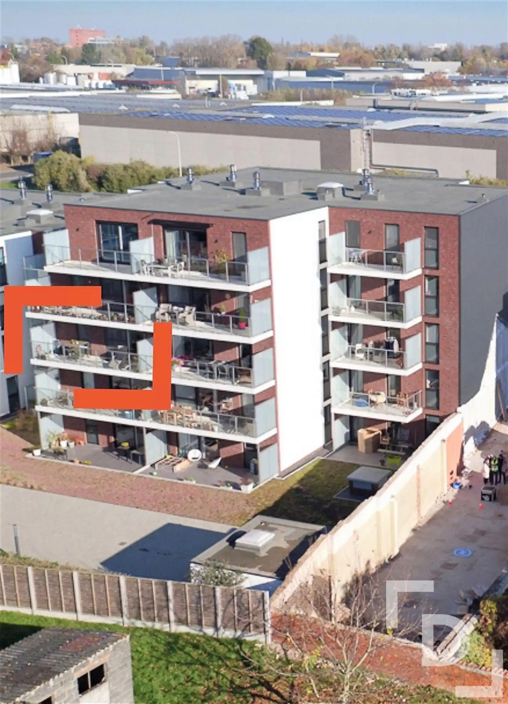 Appartement met autostaanplaats foto 2