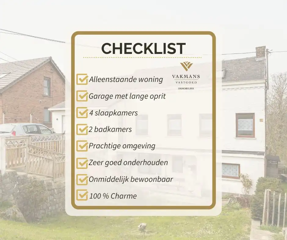 Ruime alleenstaande woning met garage in heuvelachtige omgeving foto 50