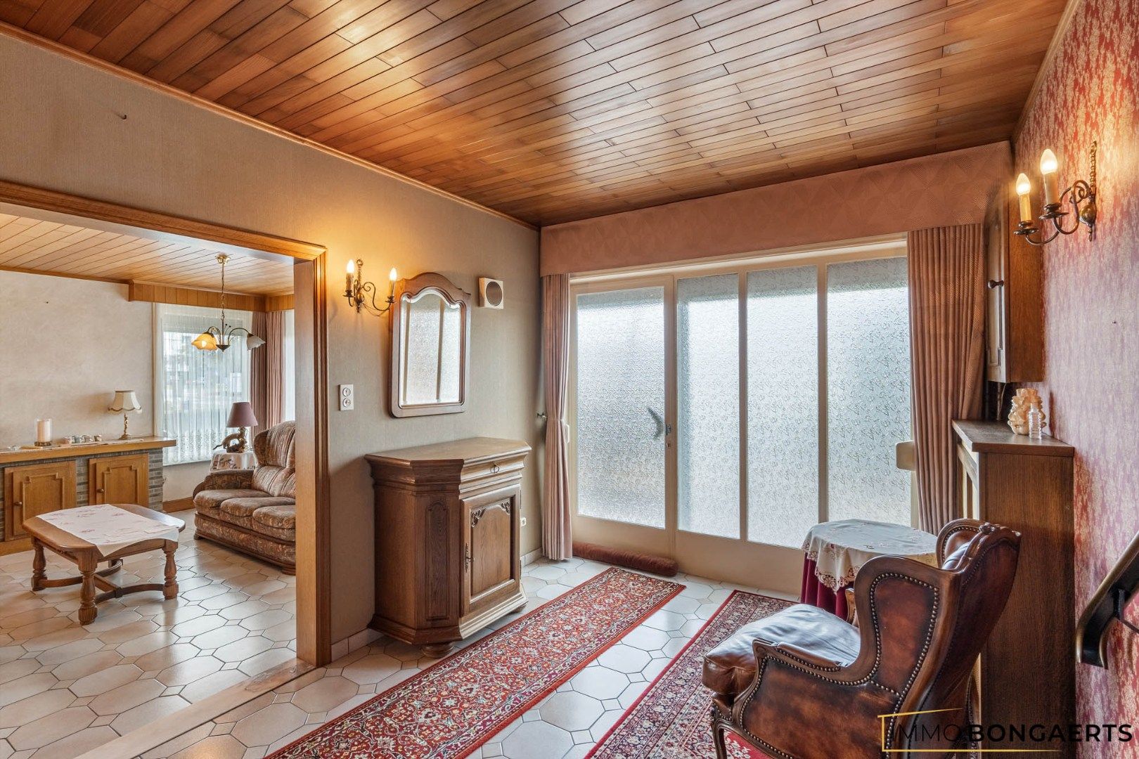 Ruime hoekwoning met drie slaapkamers foto 13