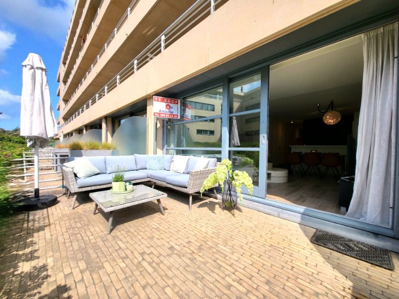 Hoofdfoto van de publicatie: Stijlvol gerenoveerd, centraal én rustig gelegen 2-slaapkamerappartement te koop