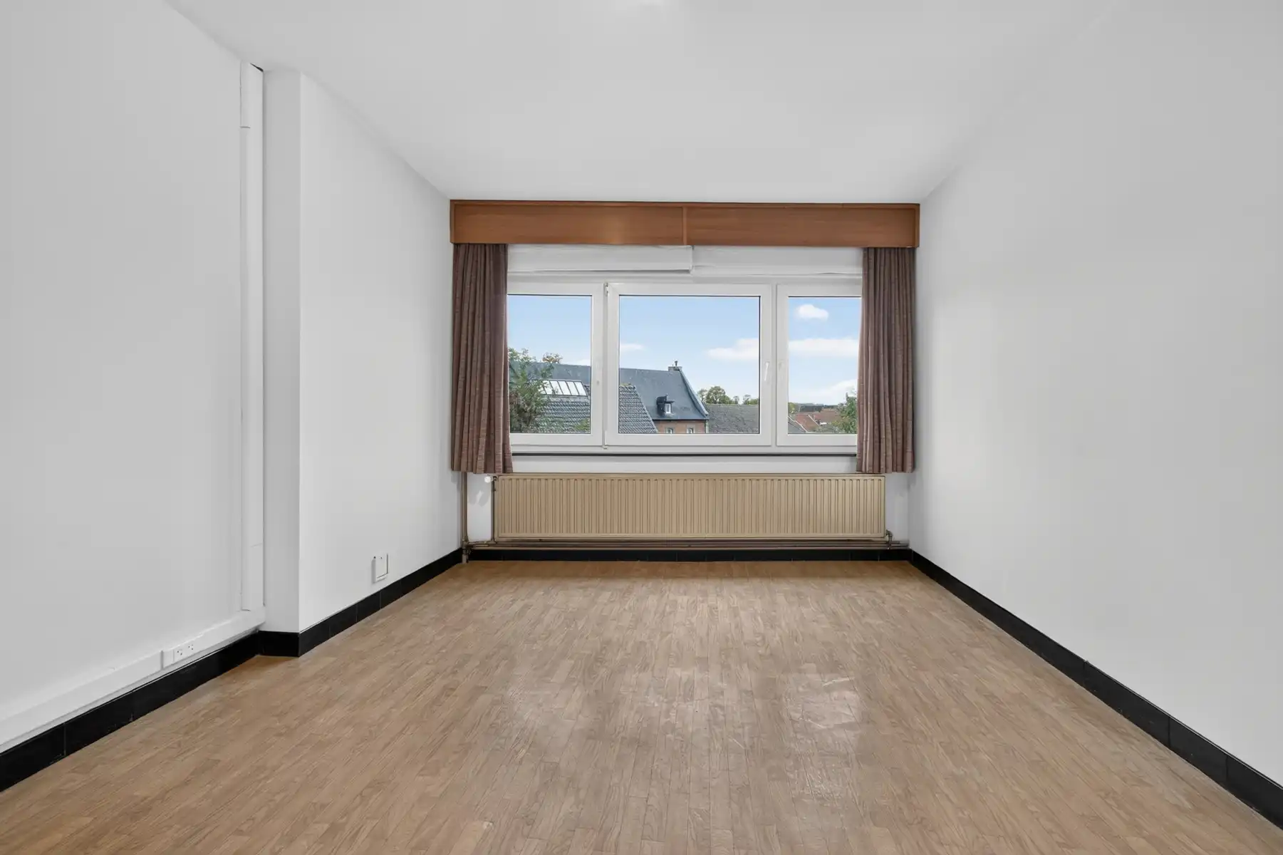 GEZINSWONING + 3 SLK + STADSTUIN + GARAGE + CENTRUM + RUSTIG foto 23