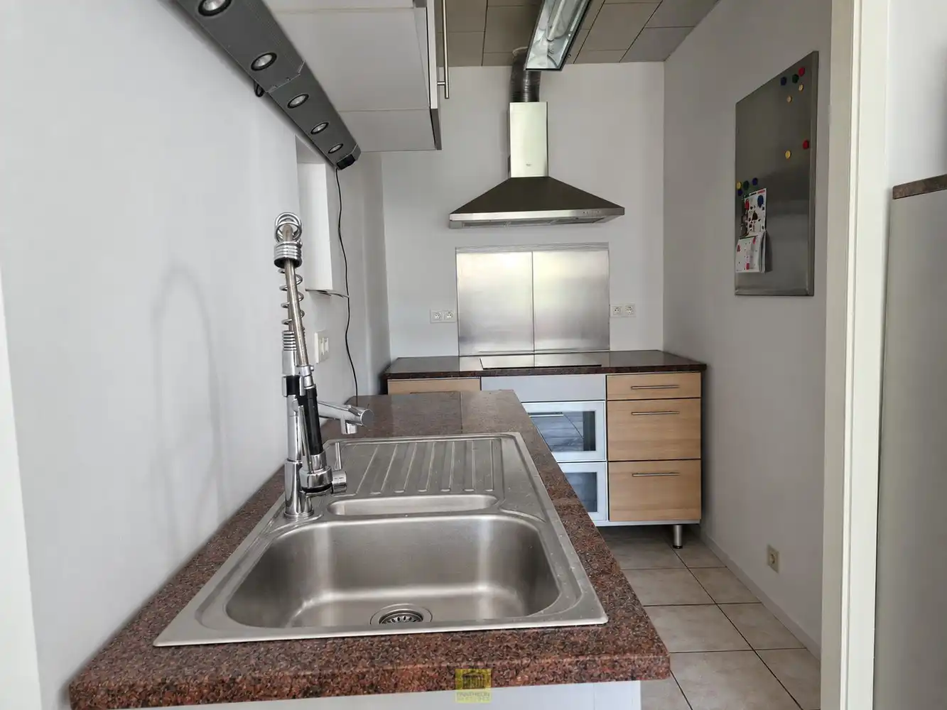 Rustig en centraal gelegen in Haaltert – gebouw met 2 duplexappartementen en 2 ruime garages! foto 24