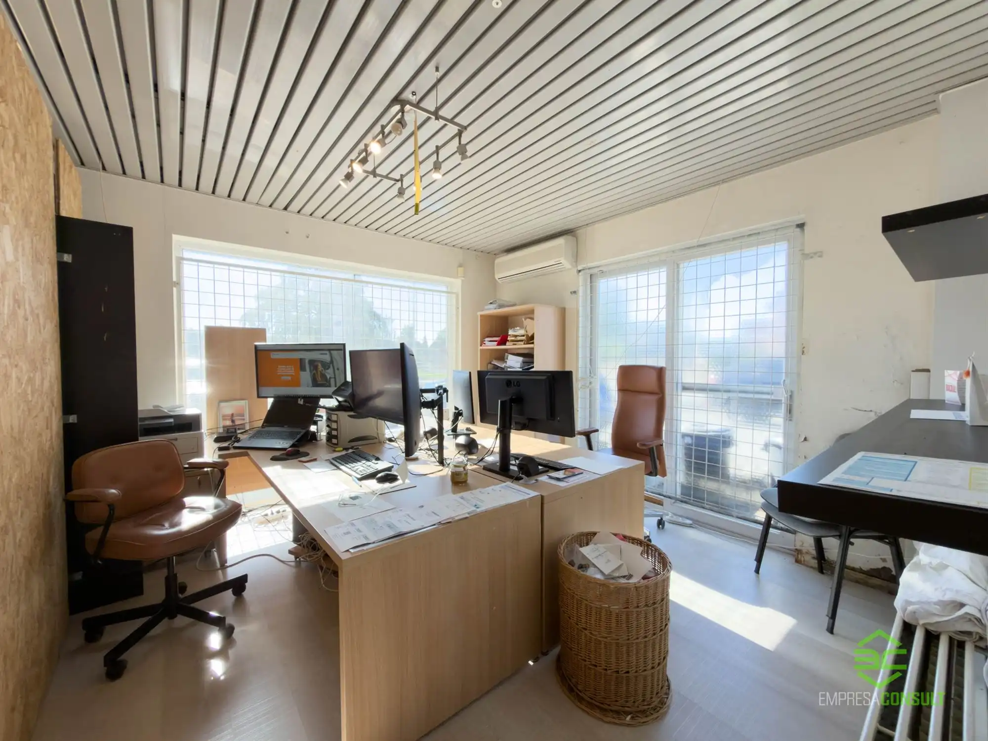 Handelspand van 216 m² op een uitstekende locatie tussen Hasselt en Diest foto 7