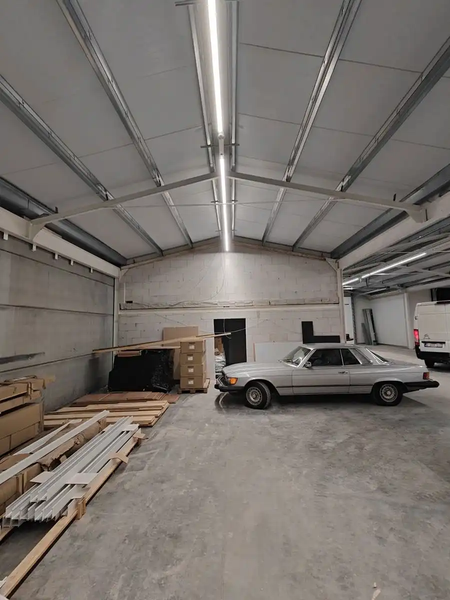 Nieuwbouw KMO unit met kantoor en sociale ruimte foto 50