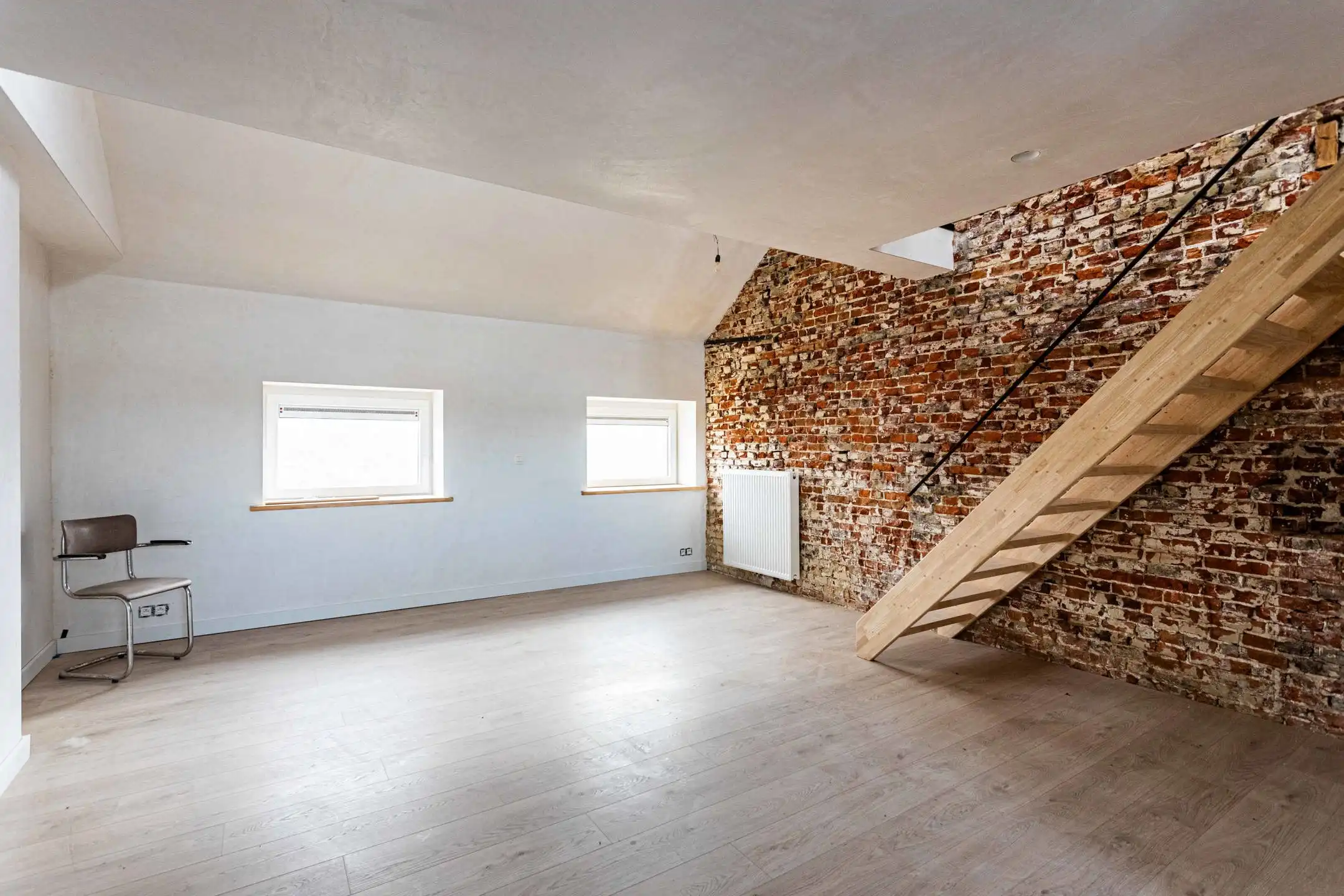 Ruime totaalrenovatie nabij centrum & station met stadstuin foto 13