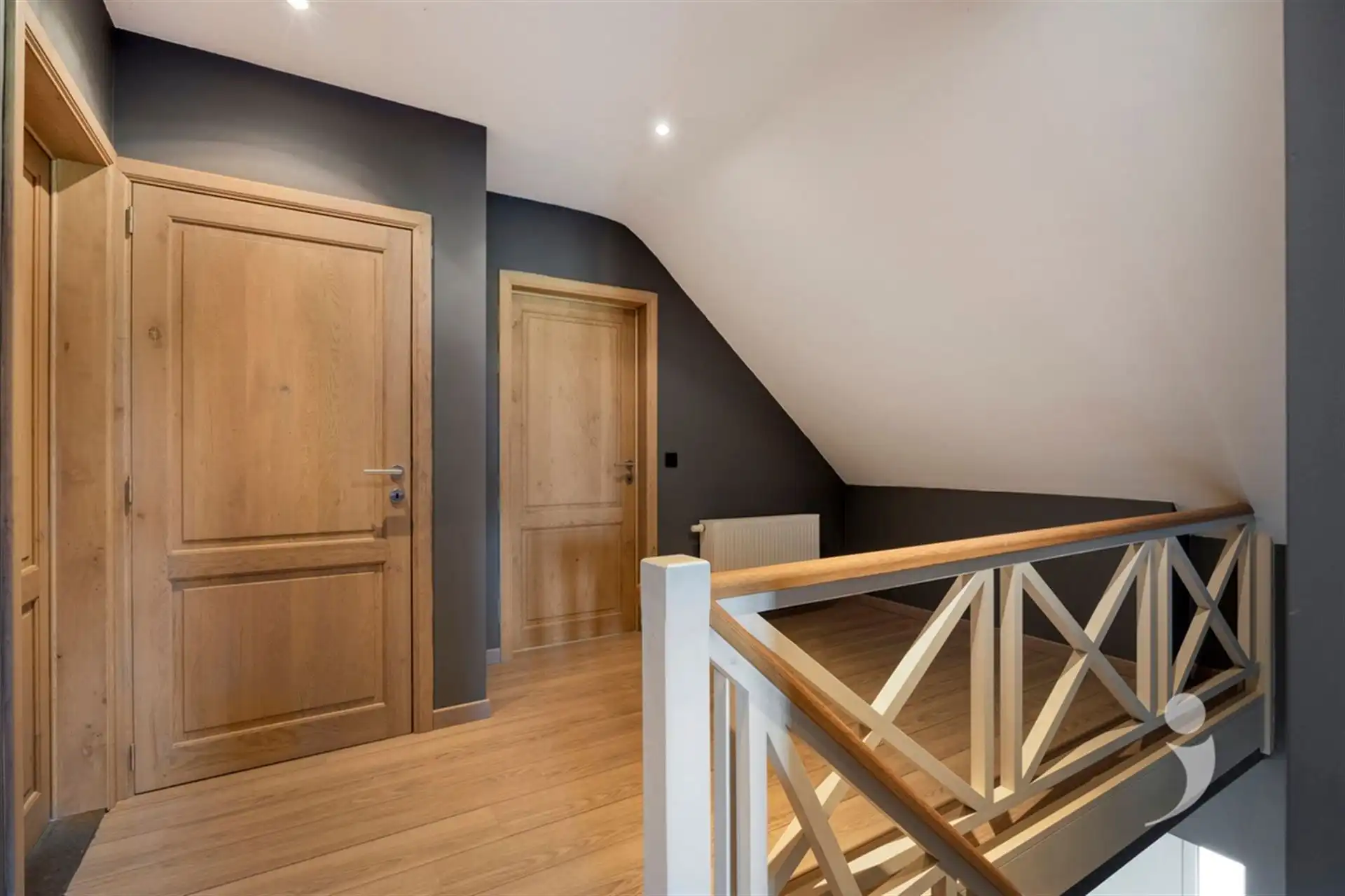 Prachtige villa met hoogwaardige afwerking foto 25