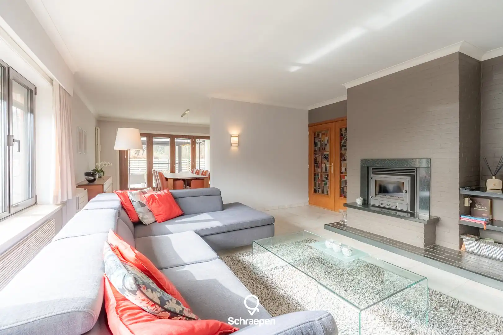 Ruime instapklare gezinswoning op een zuidwestelijk perceel van circa 9,5 are te Zonhoven! foto 2