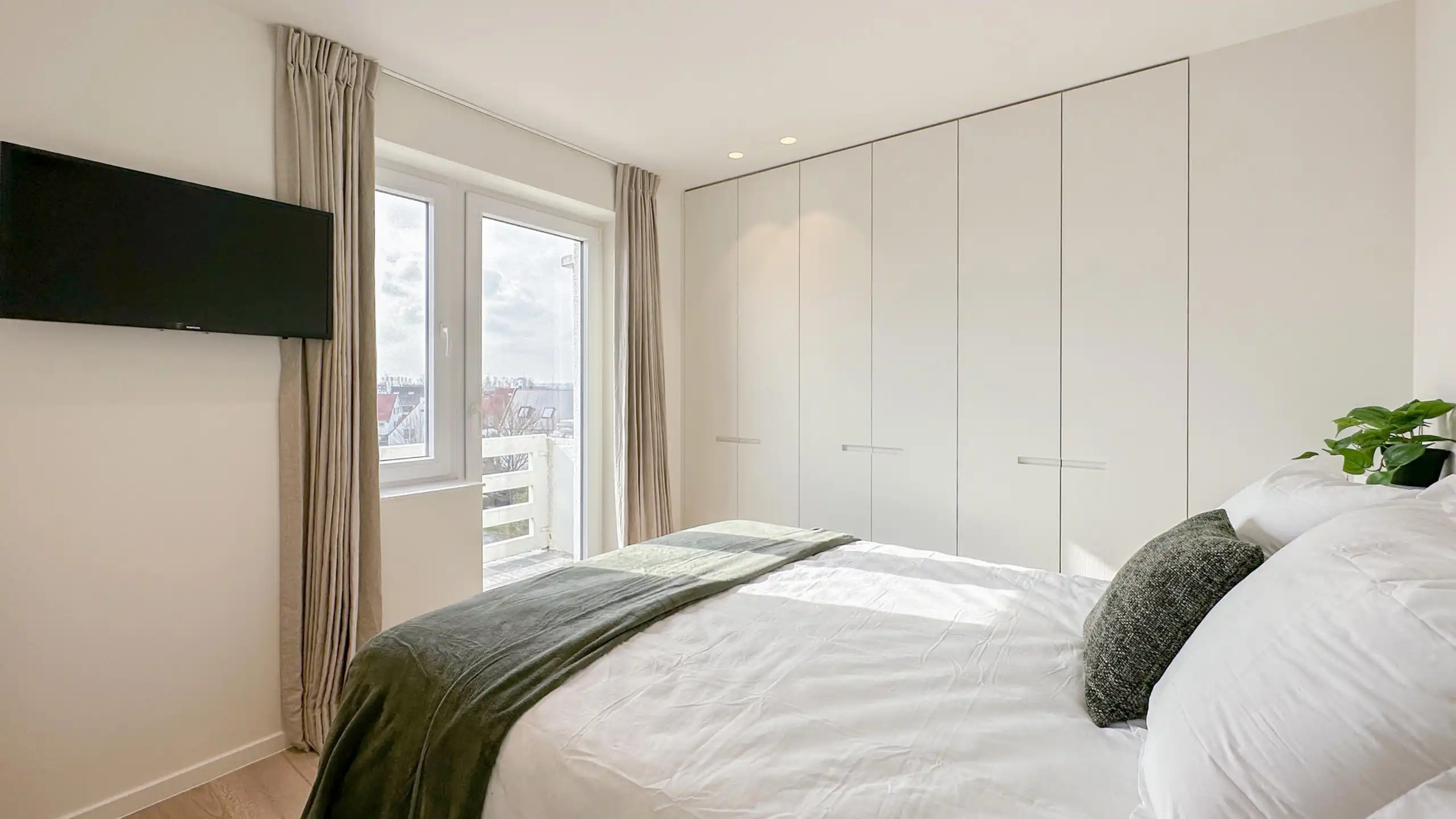 Gerenoveerd appart. met adembenemend zicht op het ZEGEMEER! foto 24