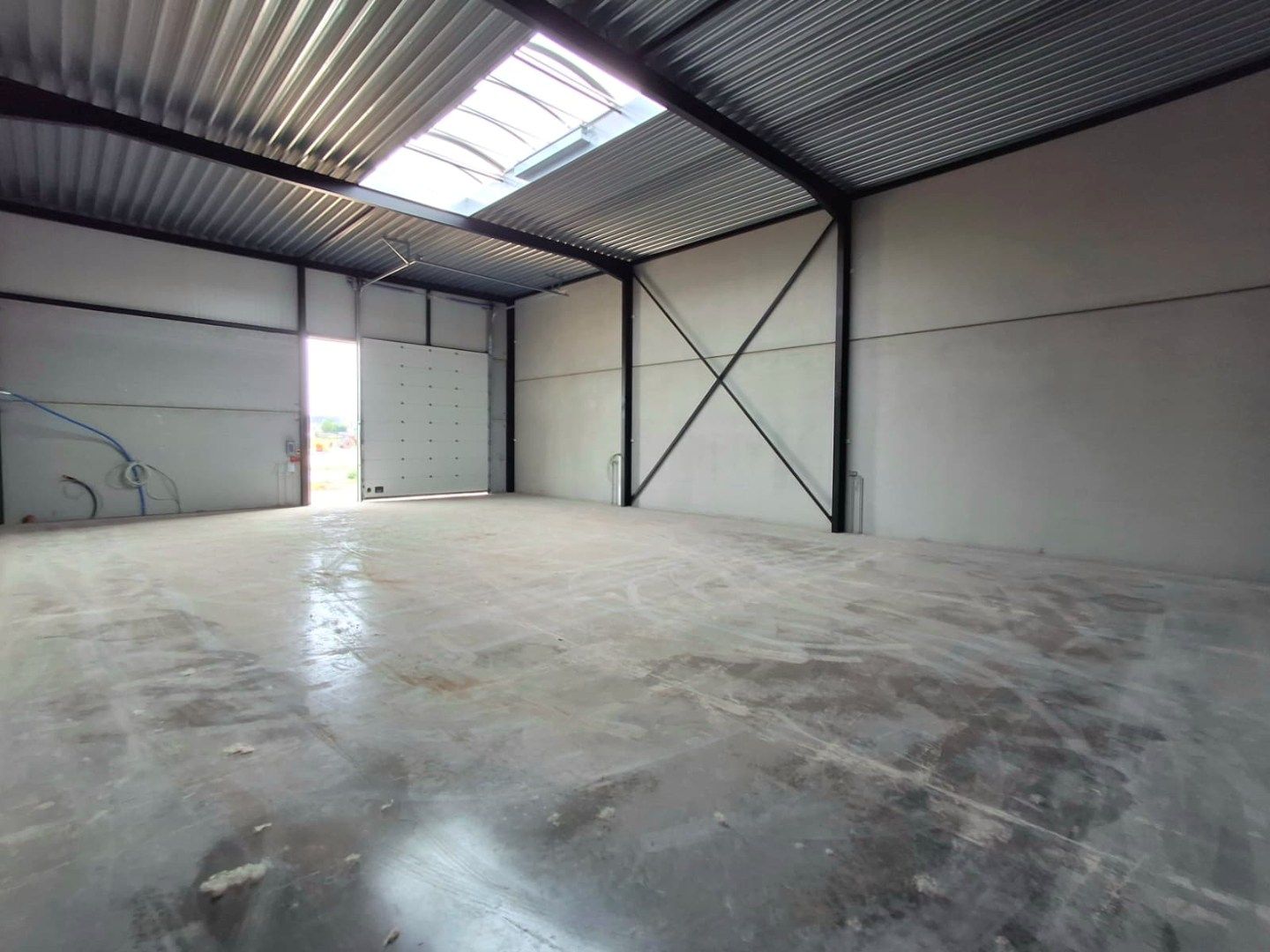 NIEUWBOUW KMO-UNIT TE HUUR VAN 216M² TE TIELT foto 2