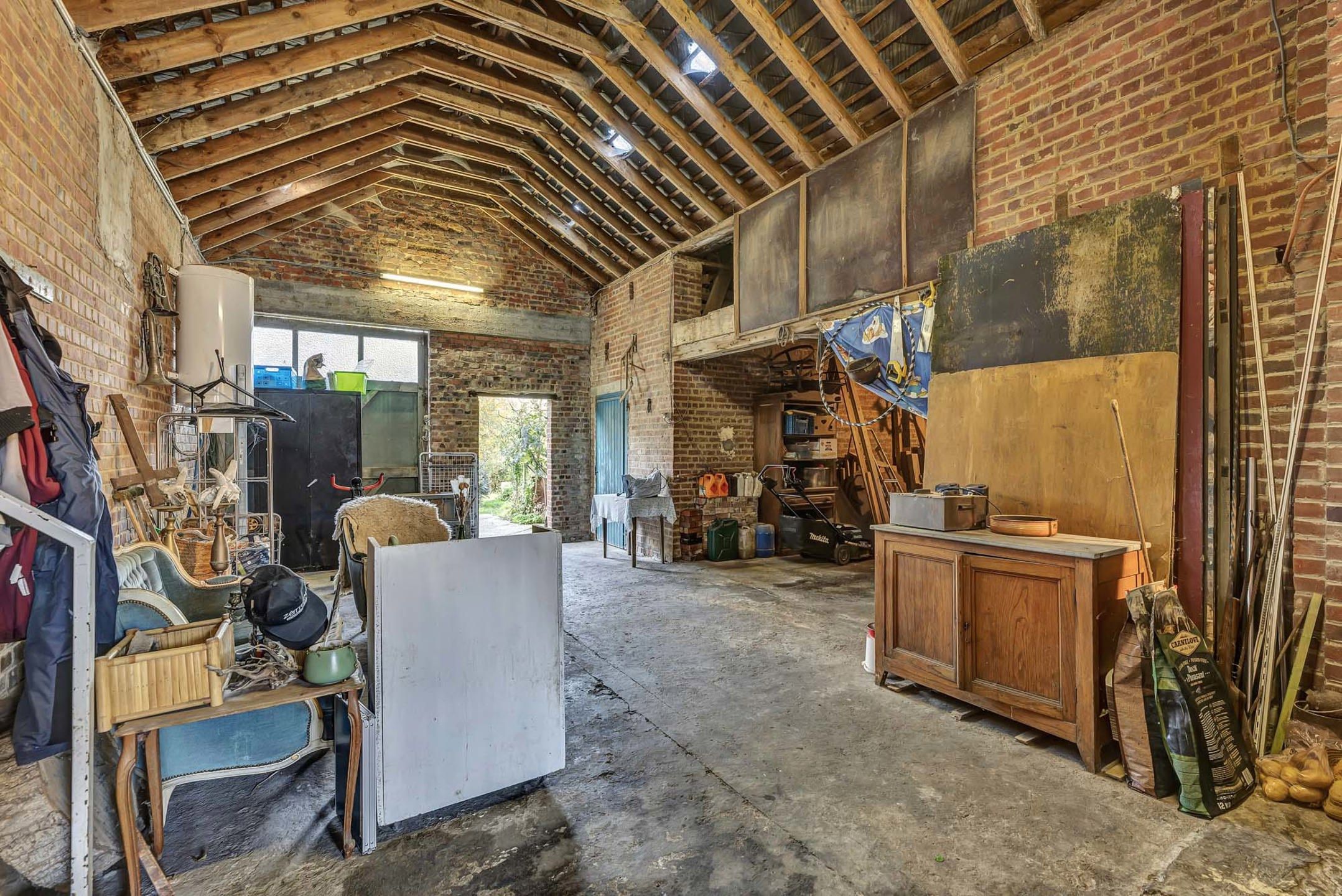 Woning met loods en 510 m² bewoonbare oppervlakte in Velzeke foto 25