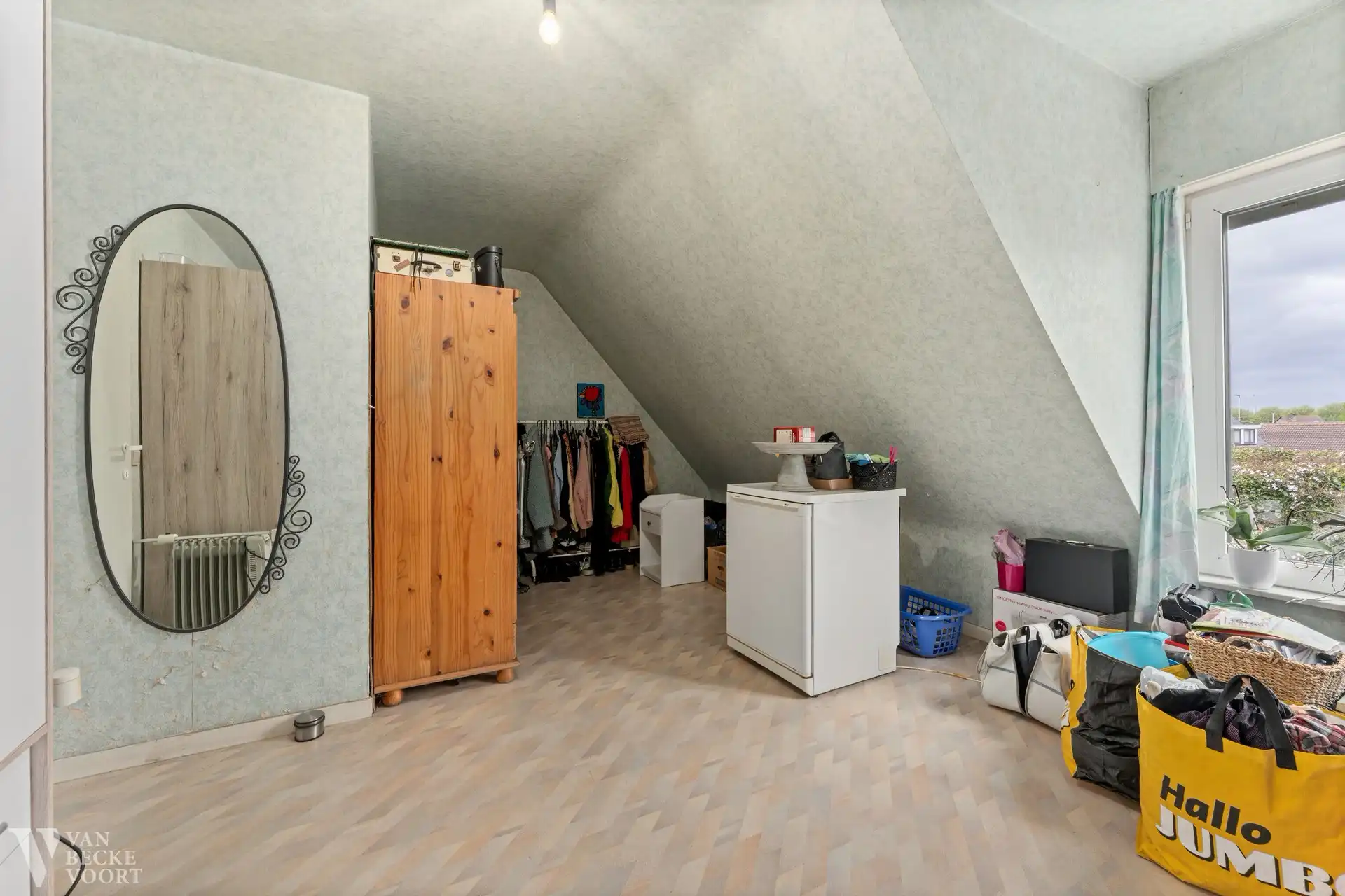 Halfopen woning opgedeeld in 2 units foto 22