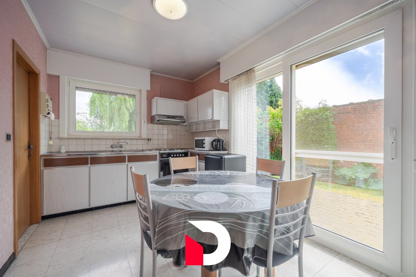 Vrijstaande woning met vlotte bereikbaarheid in gegeerde wijk te Sint-Andries foto 8