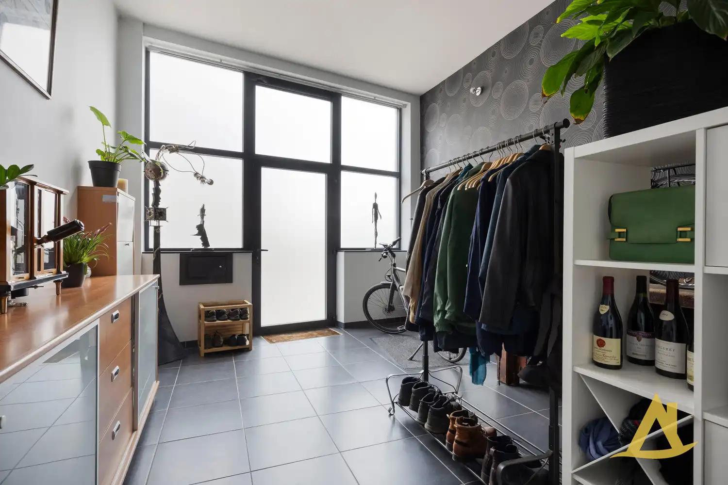 DESIGN STADSWONING MET 3 SLAAPKAMERS, TUIN EN JACUZZI IN HET HARTJE VAN DIEST foto 9