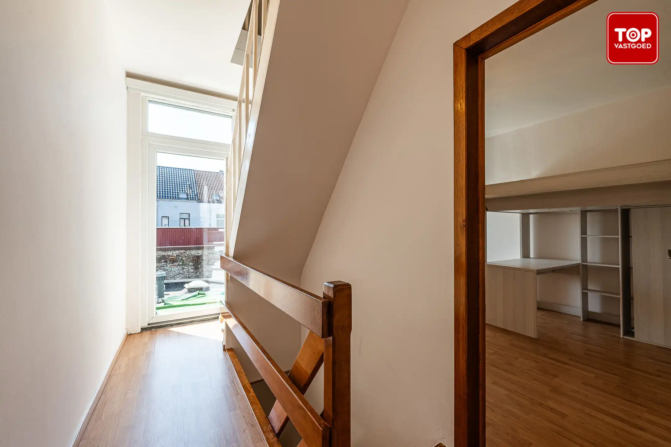 Instapklare woning met 4 slaapkamers op TOPlocatie foto 15