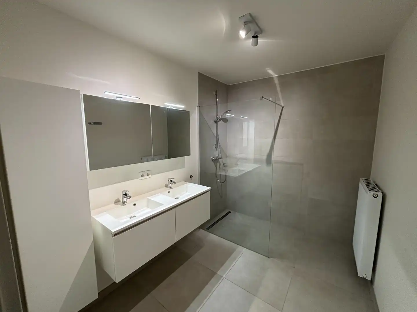 Prachtig & Modern Appartement met terras in Residentie "Champ du Tordoir" foto 21