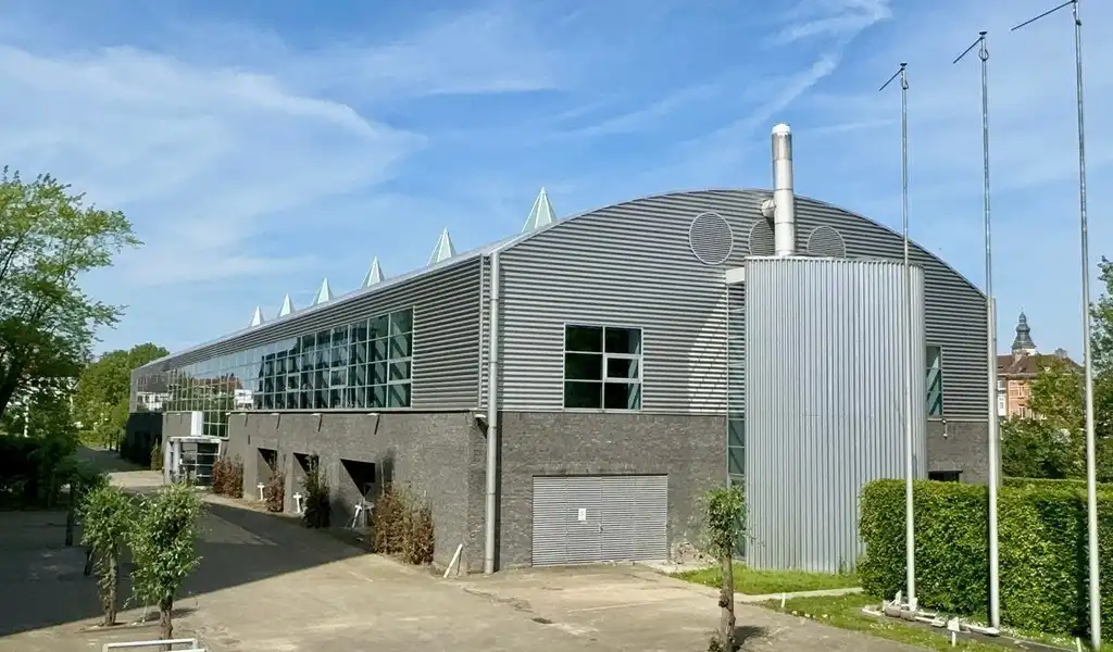 Vernieuwde kantoren te huur in Crepain gebouw aan Zuiderpoort in Gent foto 2