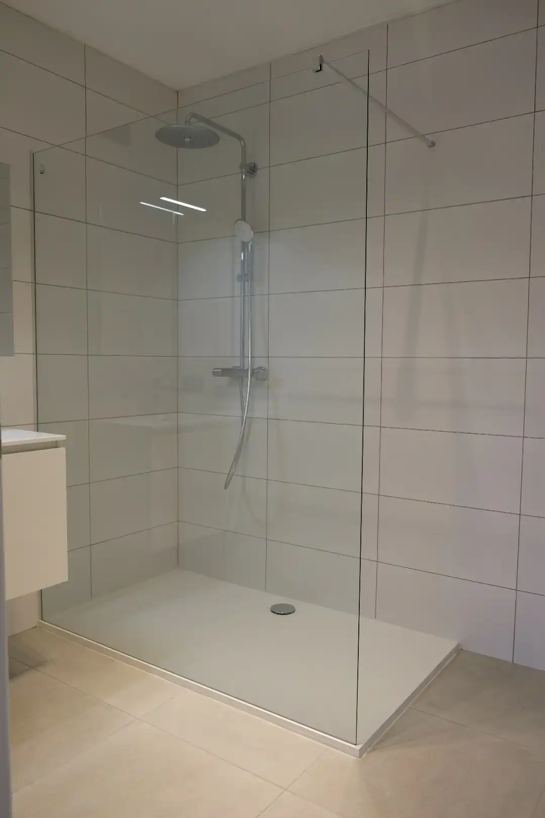 Gerenoveerd appartement met 2 slaapkamers, terras en tuin centrum Brakel foto 16