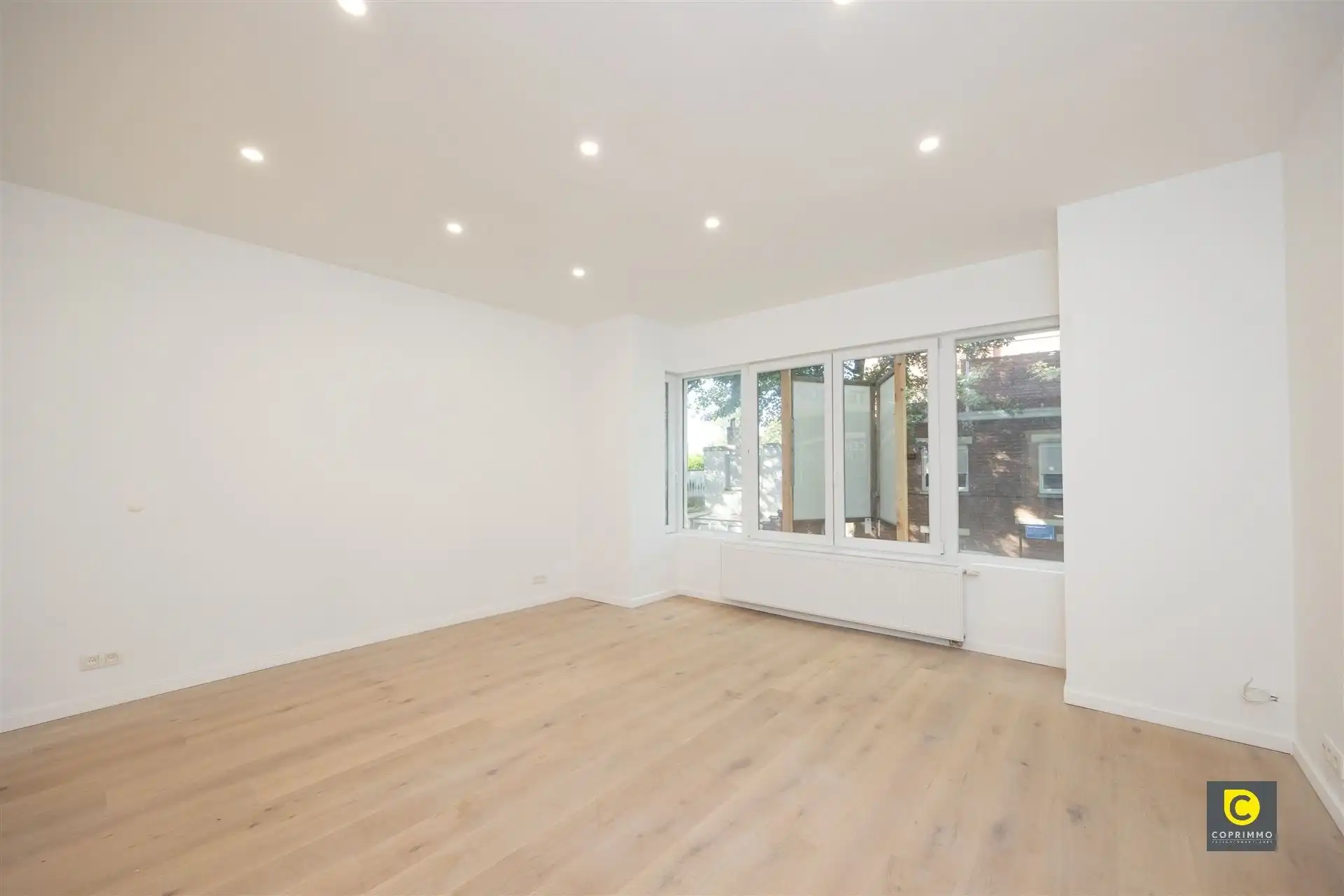 Gerenoveerd appartement op toplocatie foto 3