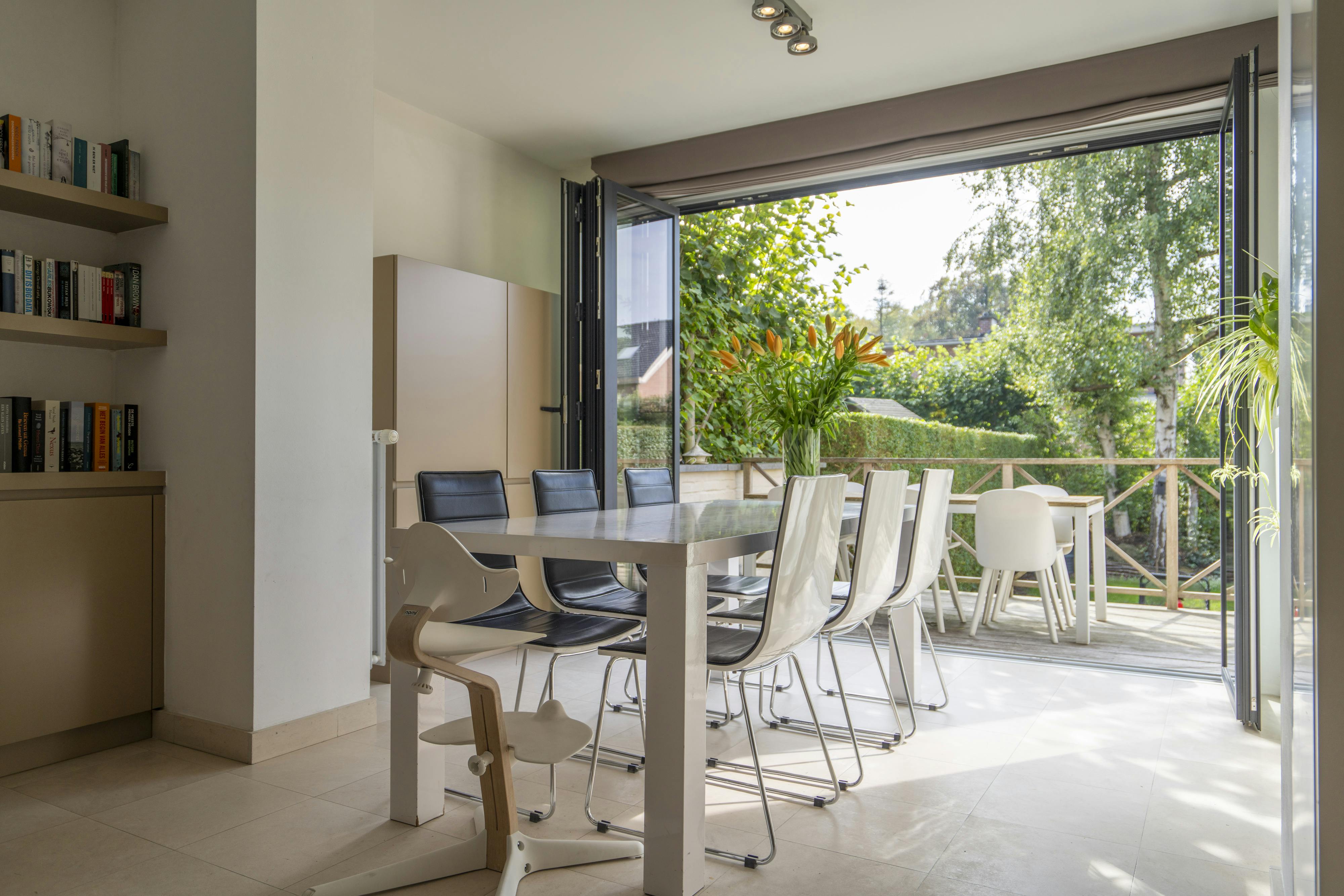 Gezellig instapklaar huis te koop te Kortrijk!  foto 5