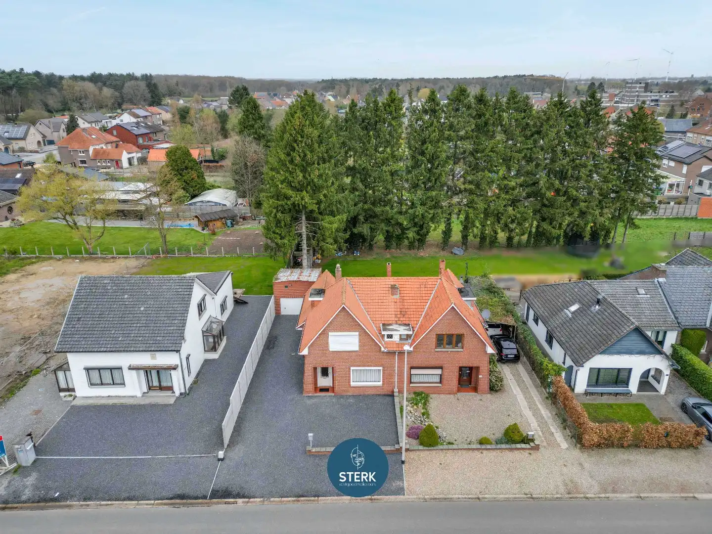 OP TE KNAPPEN GEZINSWONING OP EEN GUNSTIGE LOCATIE TE REKEM !  foto 4