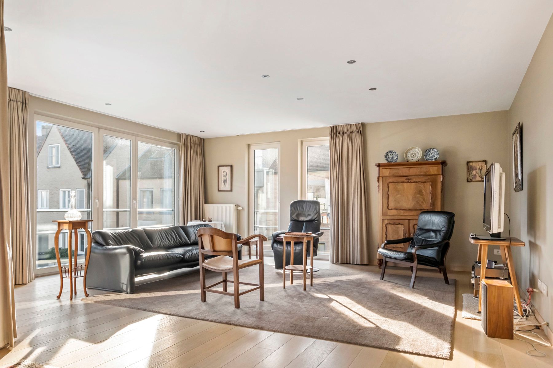 Rustig gelegen, zeer ruim appartement te Brugge! foto 5