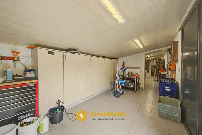 STIJLVOLLE VILLA OP 10.397m2 MET AANGELEGDE PARKTUIN - TE KOOP foto 23