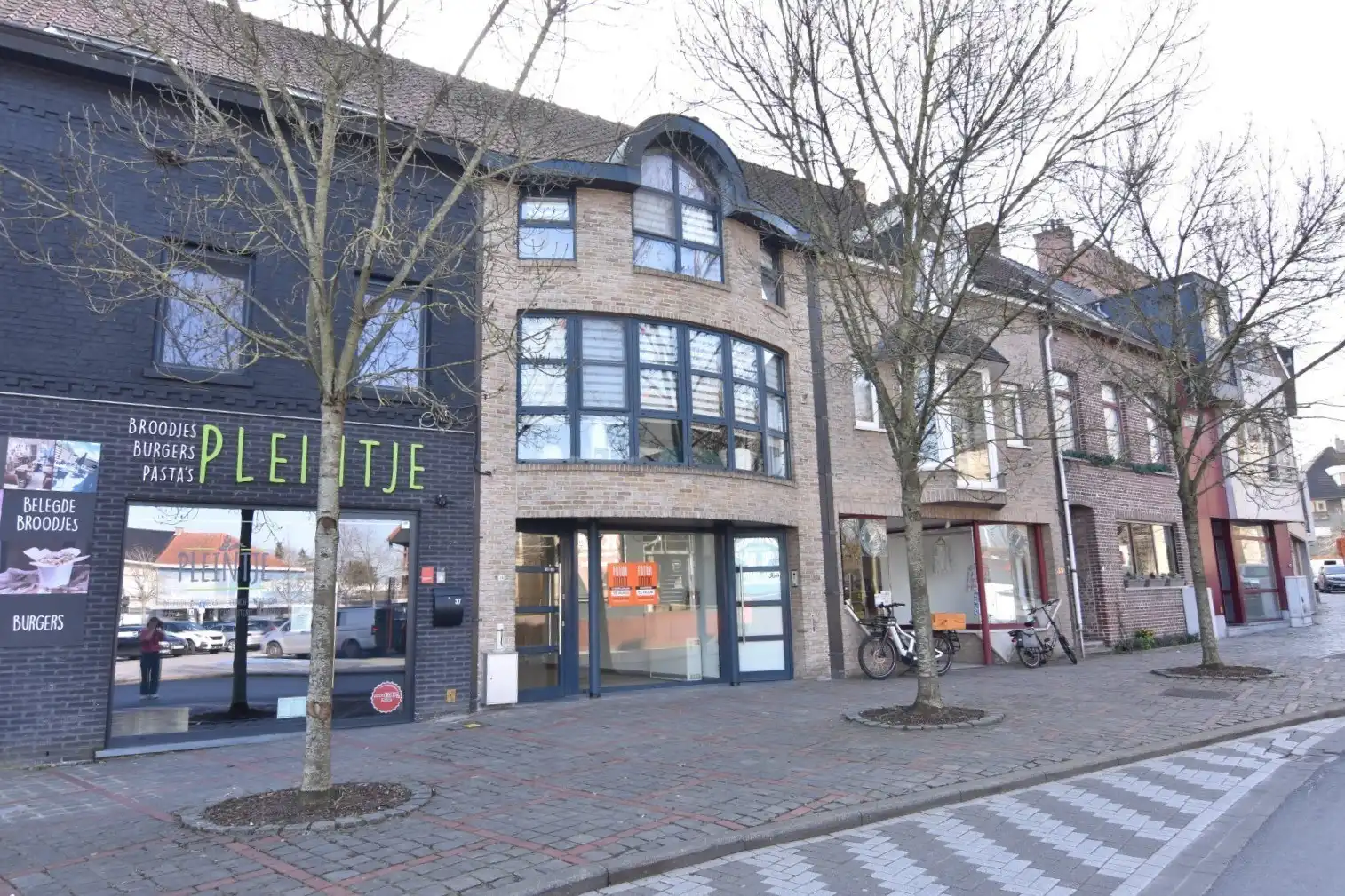 Kantoor te huur Kerkplein 36 - - 8800 Roeselare