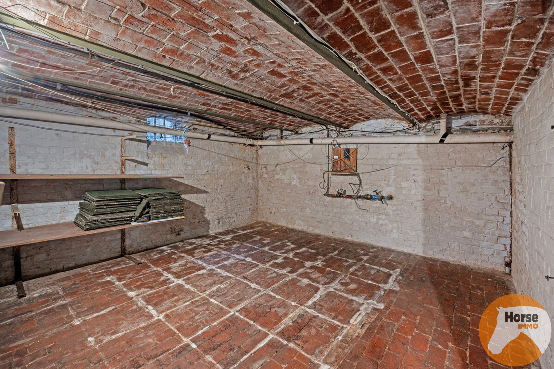WOUBRECHTEGEM- Karaktervolle renovatiewoning op 1ha 25a 50ca foto 22