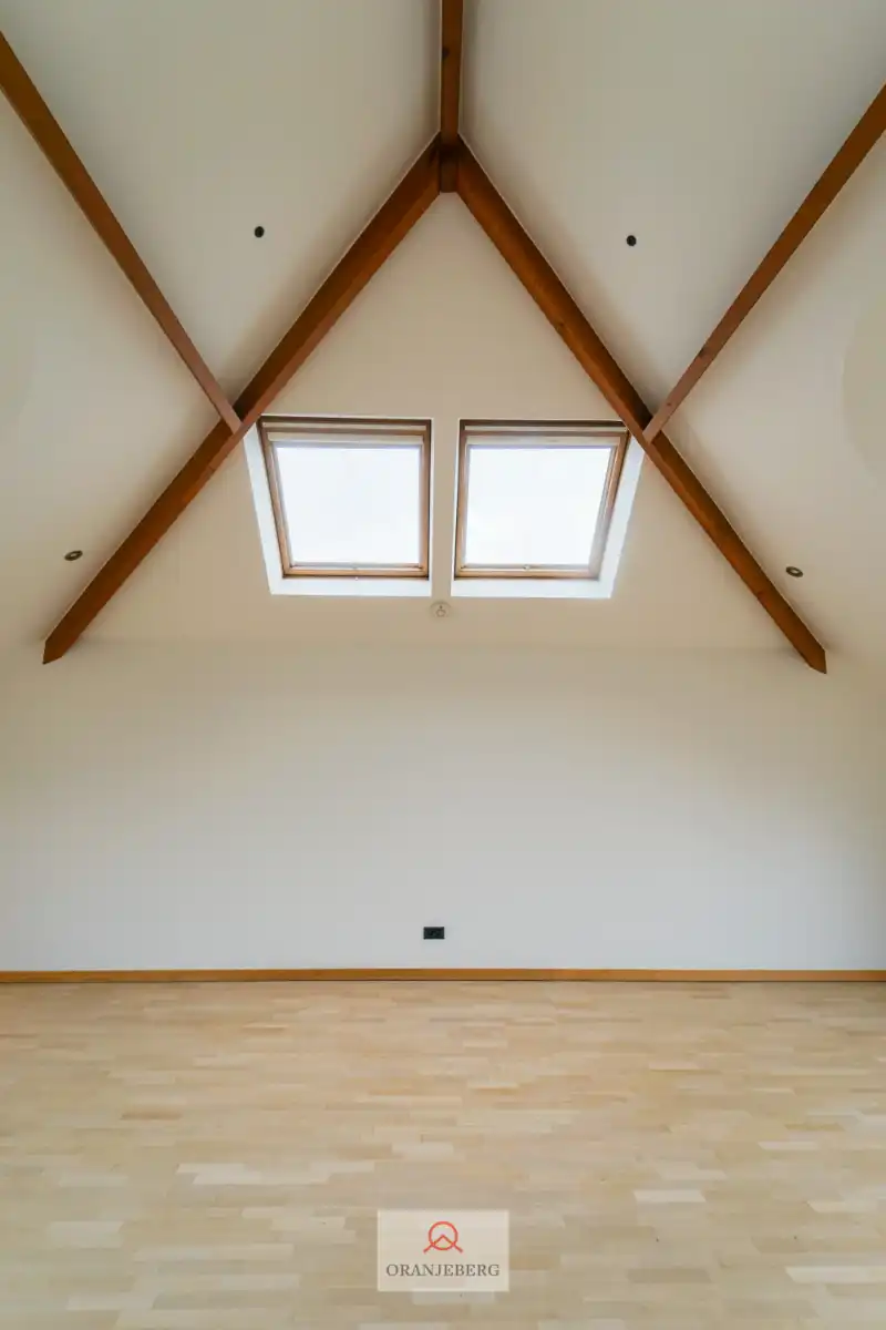 Ruim 2 slaapkamer penthouse te Zwijnaarde foto 5