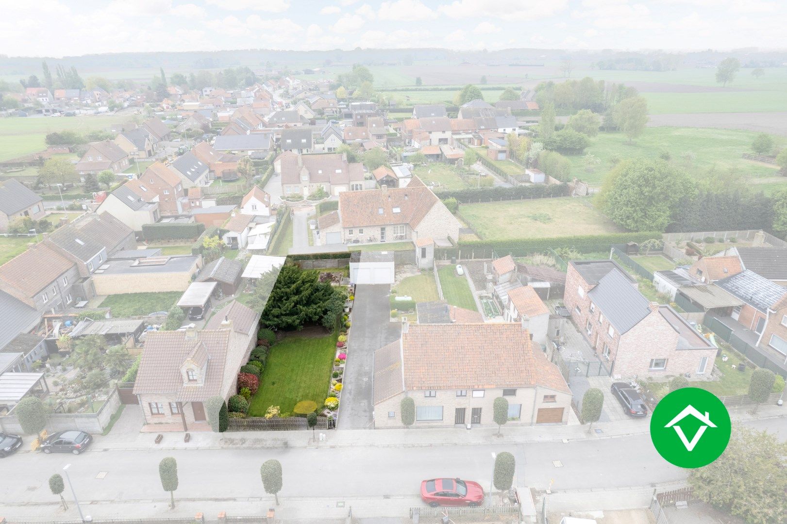 Lot bouwgrond in rustige straat te Koekelare  foto 3