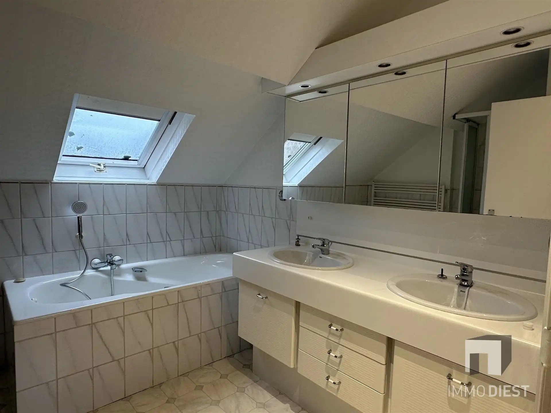 Elegante woning met vele mogelijkheden - min. 4 slpks foto 28